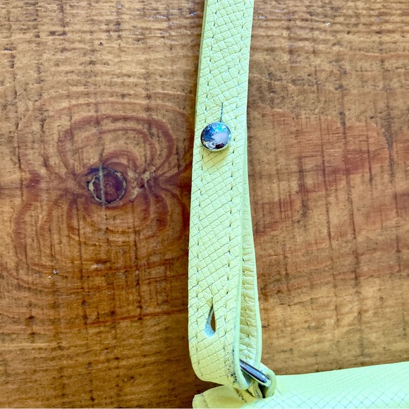 Longchamp Yellow Leather Flap Crossbody Bag Purse Crosshatched 8"W x 5"H x 1.5"D - Picture 7 of 16